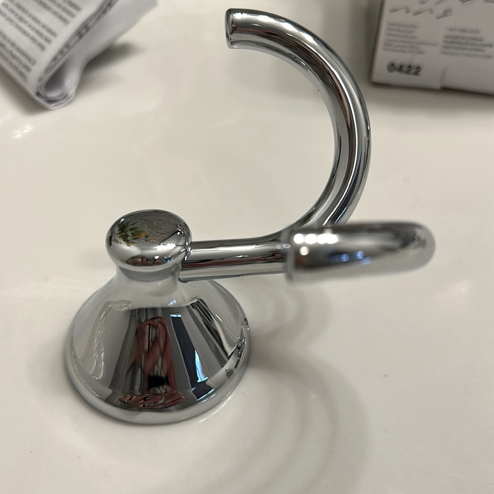 Style Chrome Robe & Towel Hook - Picture 7 of 8